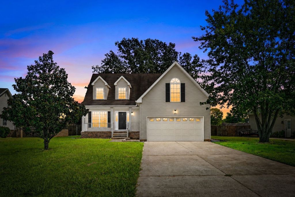 605 Westchester Pl, Clarksville
