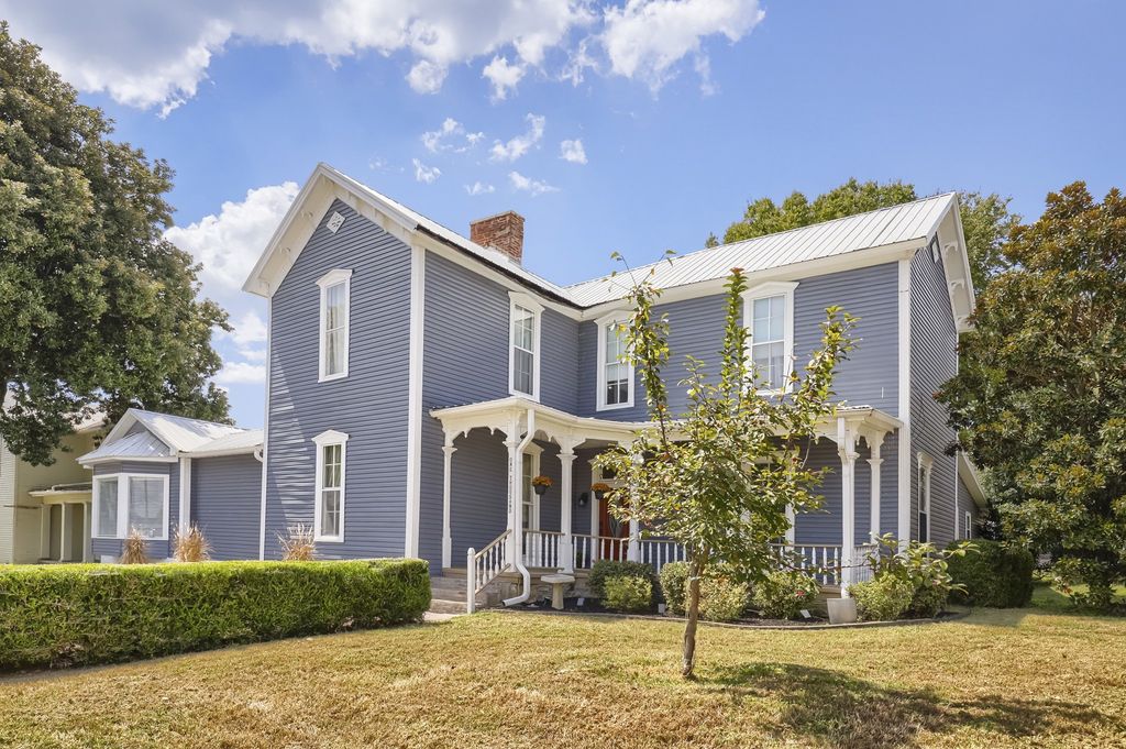 1000 S High St, Columbia