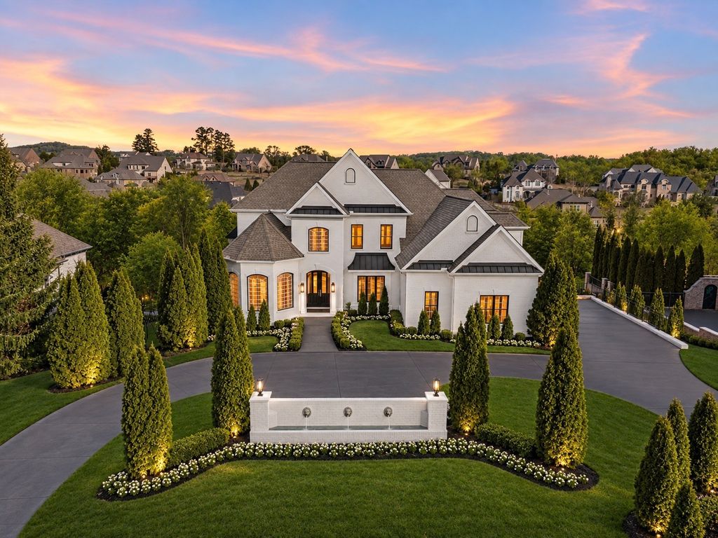 9572 Hampton Reserve Dr, Brentwood