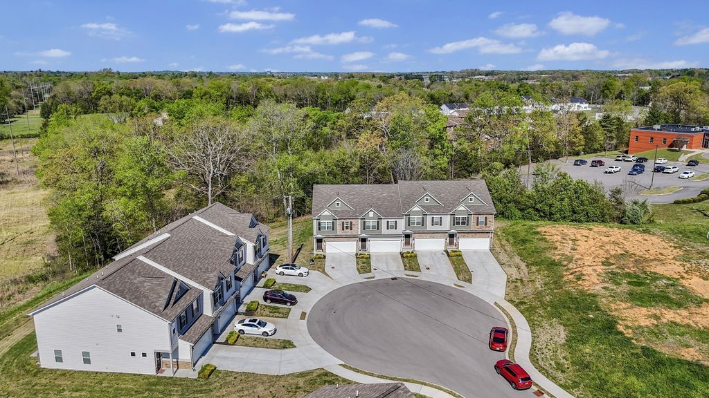 161 Townsend Cir, Shelbyville