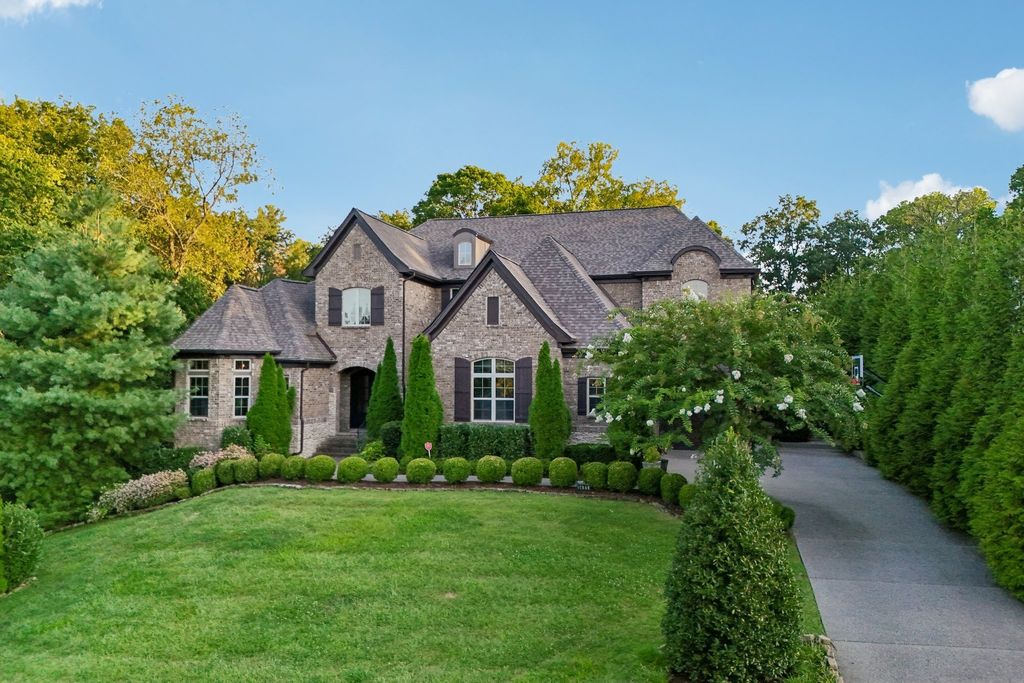 9485 Whetstone Blvd, Brentwood
