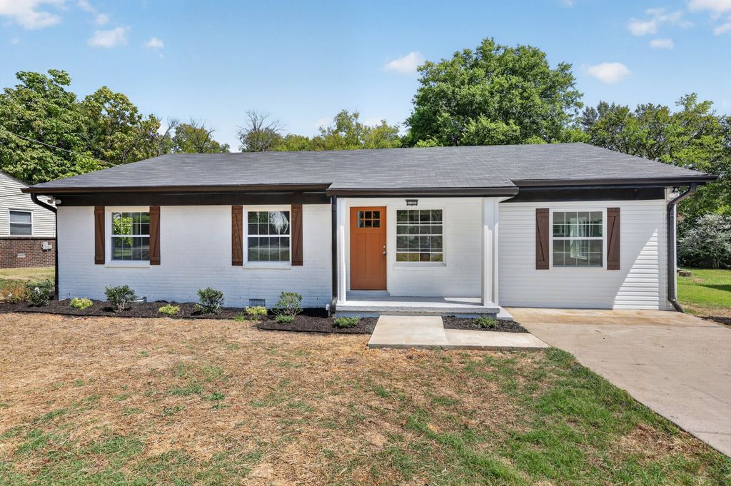 811 Boles St, Gallatin
