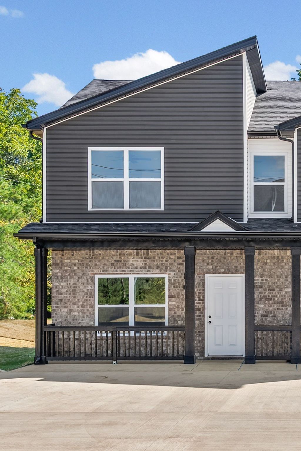 160 Fairview Ln B1, Clarksville