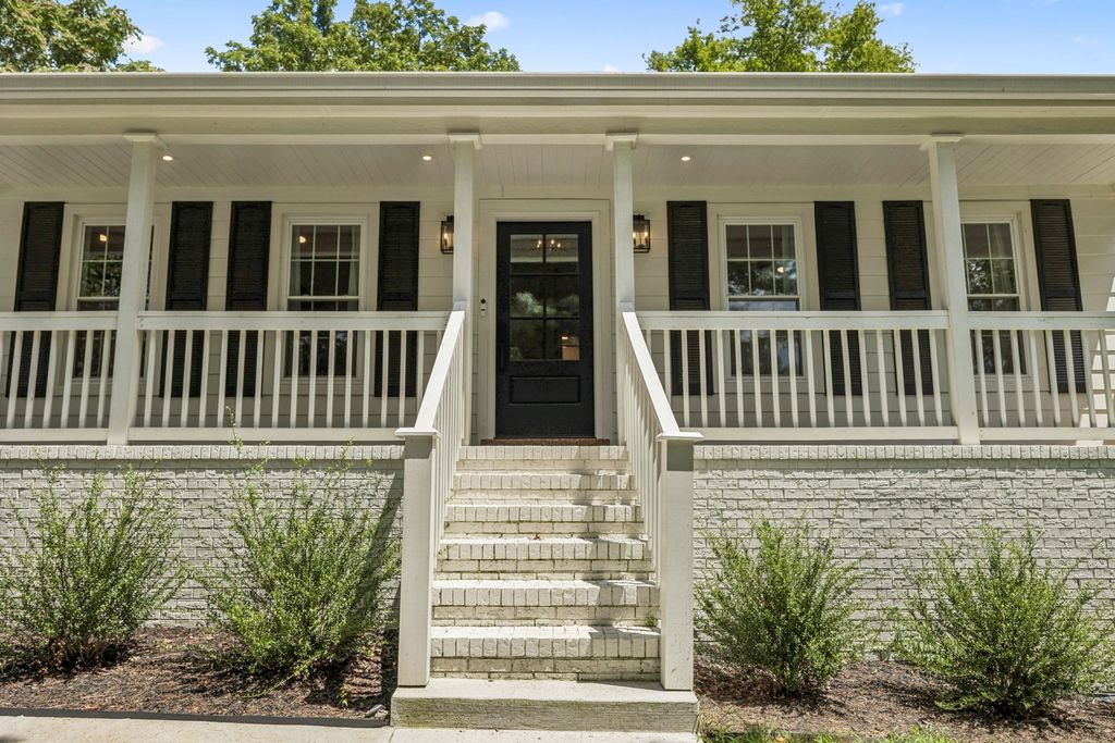 670 Northridge Rd, Columbia