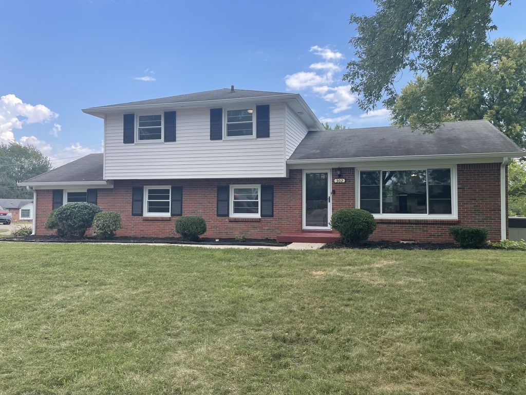 302 Copeland Rd, Clarksville