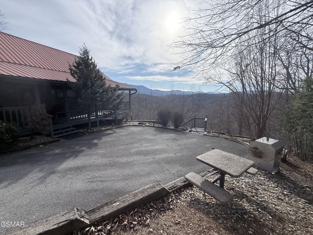 3767 Old Mountain Raod Road, Sevierville