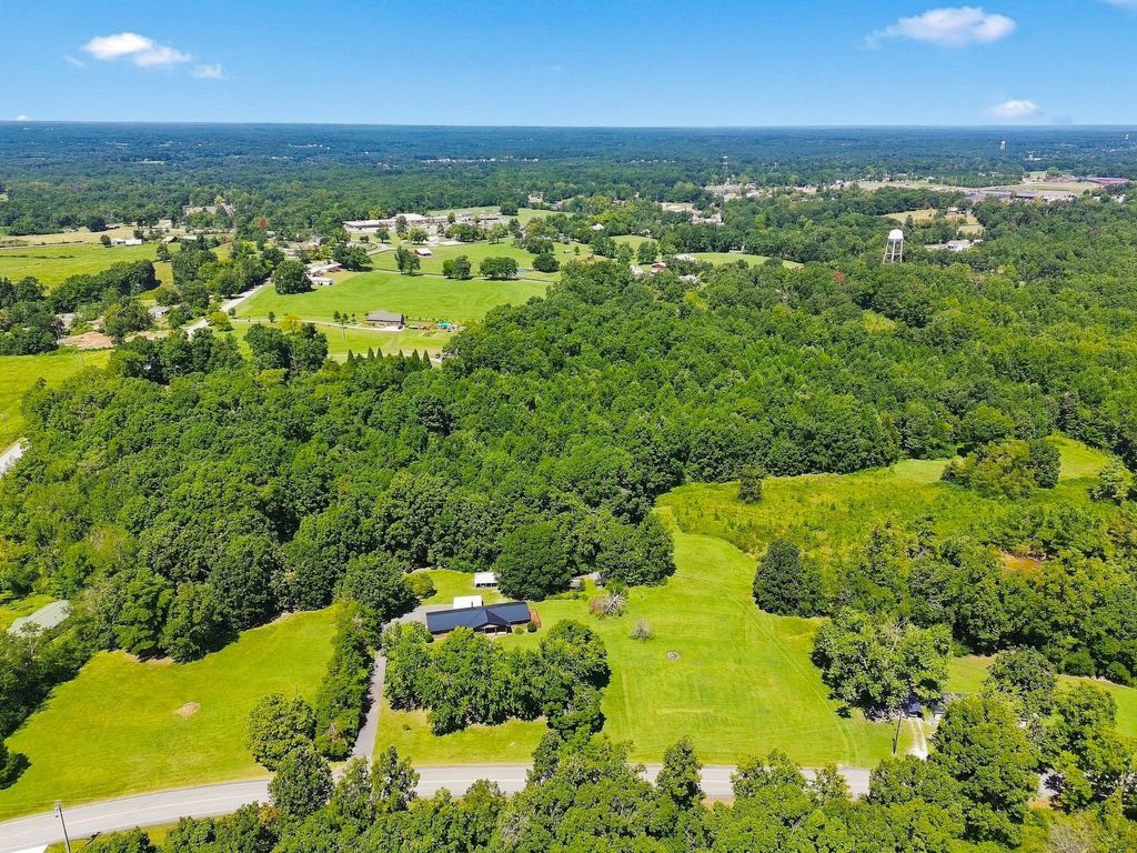 7334 Liberty Rd, Fairview