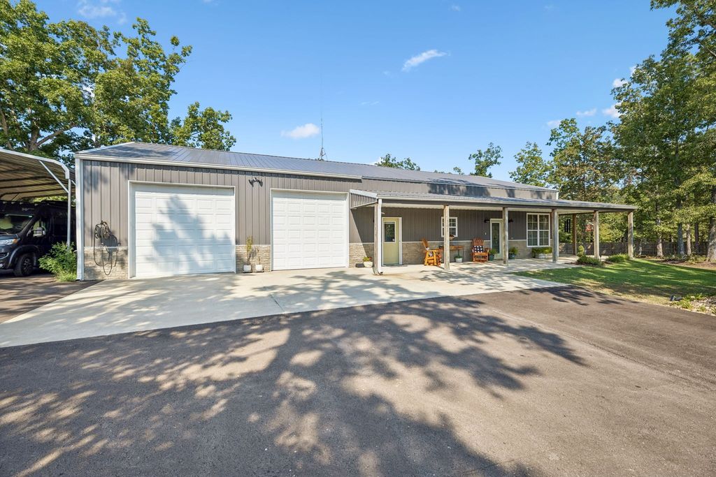 201 Old 99 Cir, Hohenwald