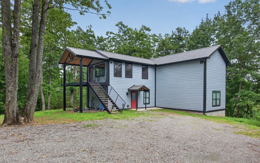 1529 Pea Ridge Rd, Liberty