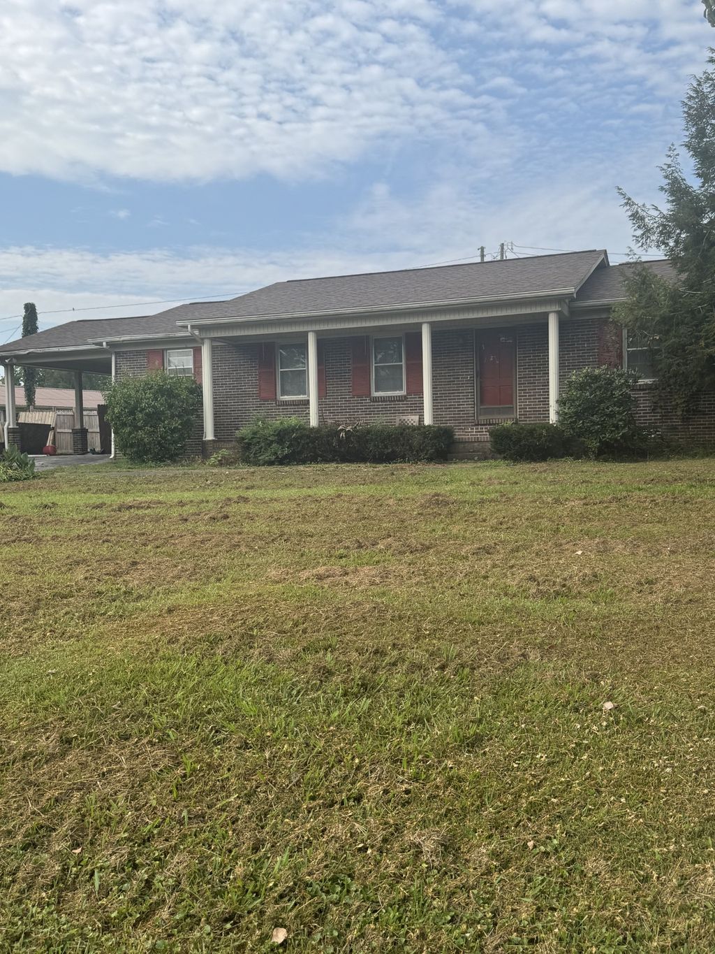 214 River Dr, McMinnville