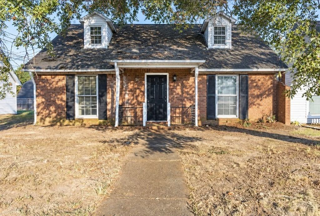 268 Hickory Trl, Brownsville