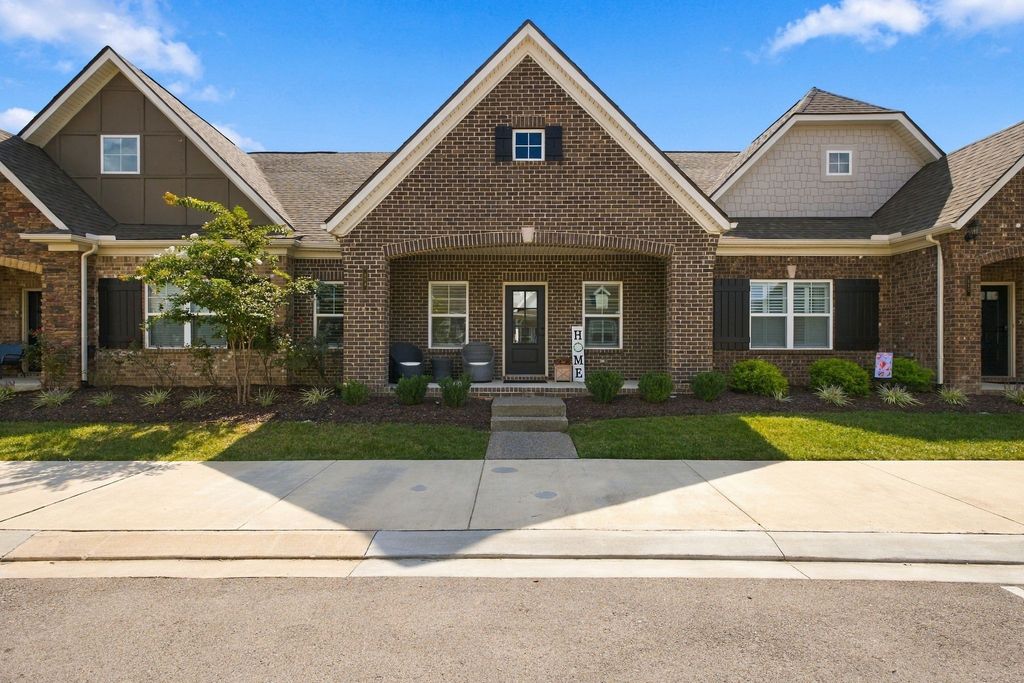 115 Calm Waters St, Franklin