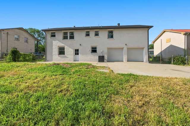 725 Roman Dr, Nashville