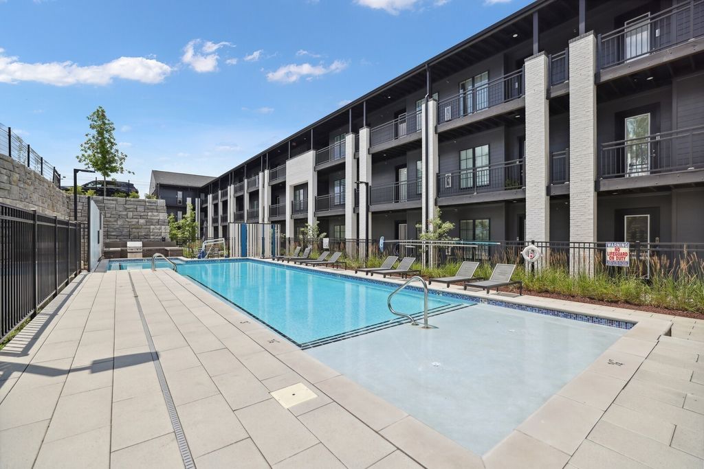 2900 Edwin Way 102, Nashville