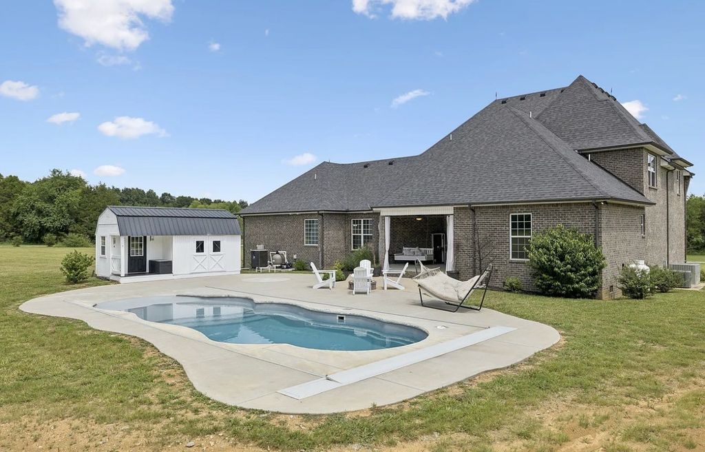 2005 Holly Grove Rd, Lascassas