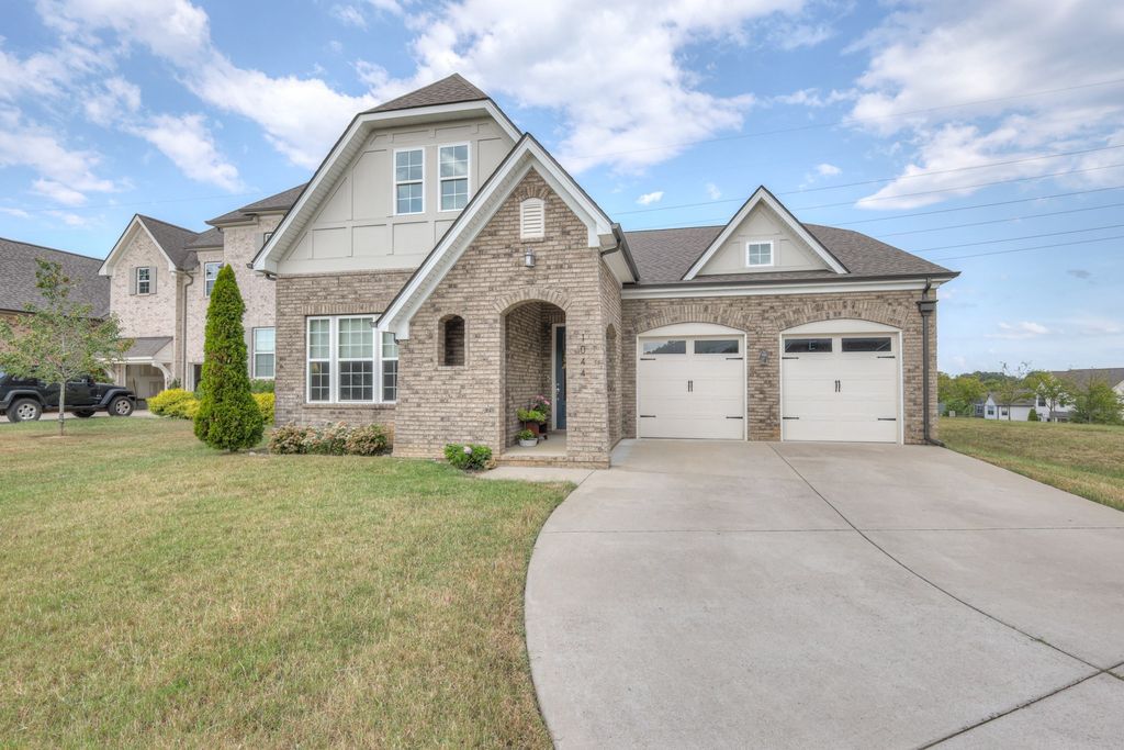 1044 Cabell Dr, Franklin