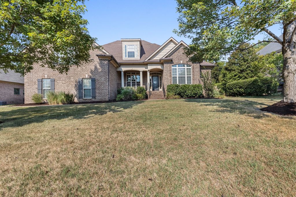 1012 Whispering Wind Way, Hendersonville