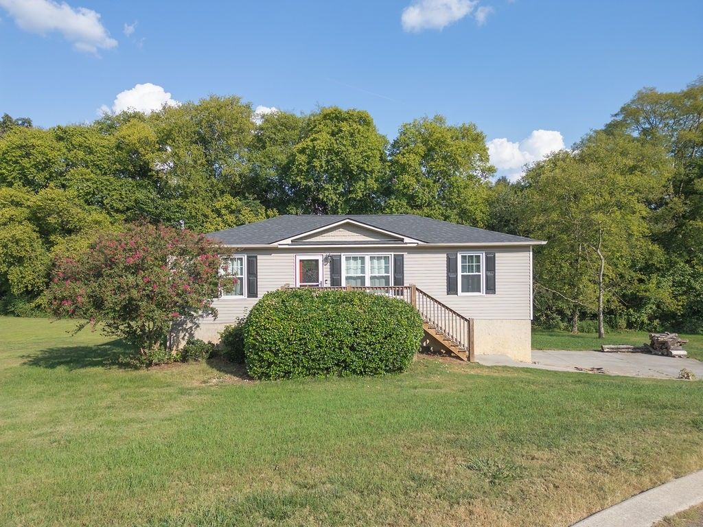 139 Apple Valley Ct Ne, Charleston