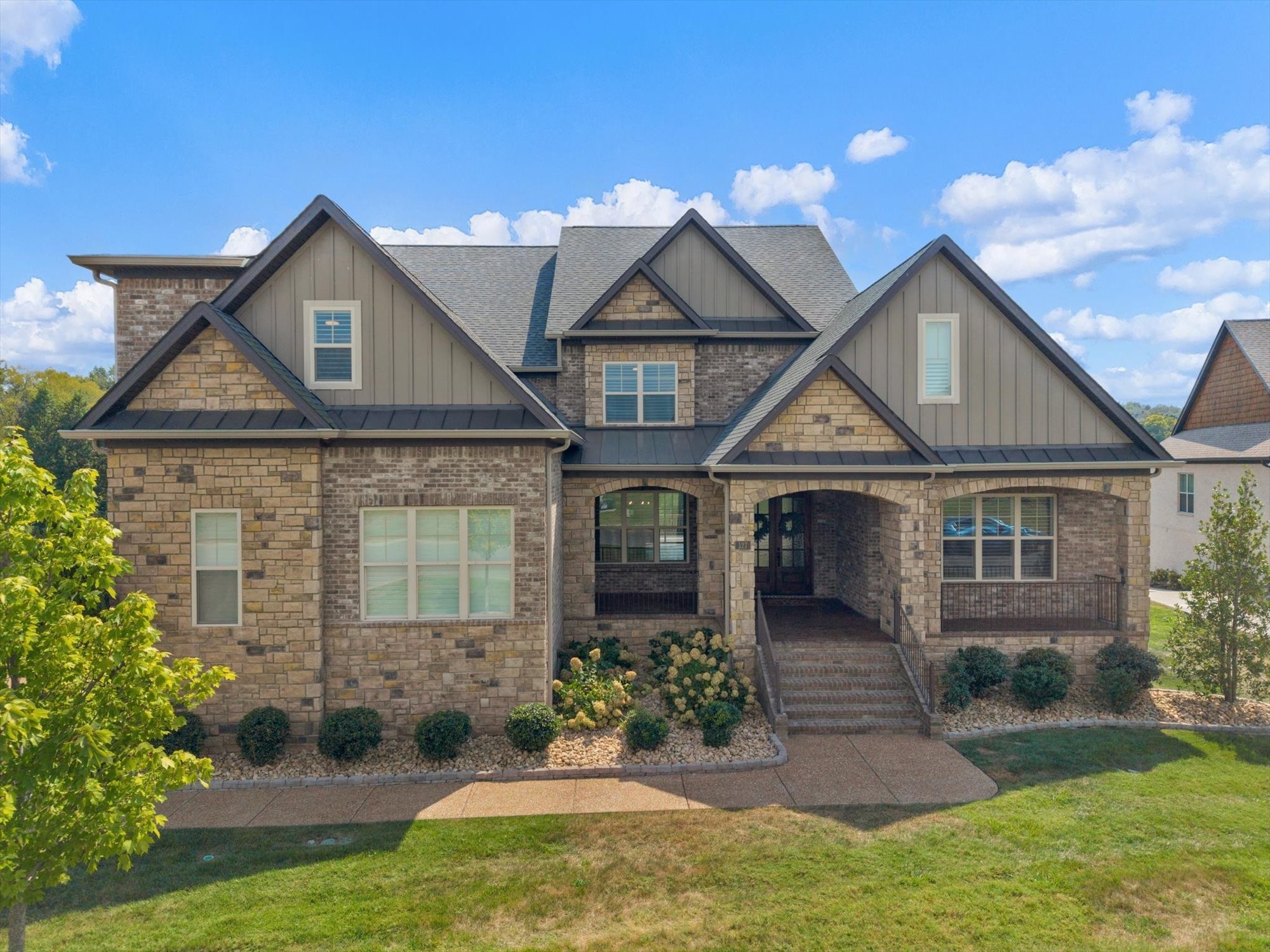 Photo of Listing #3542890