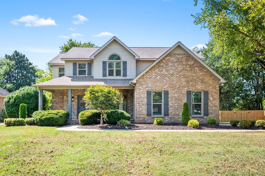 2923 Regenwood Dr, Murfreesboro
