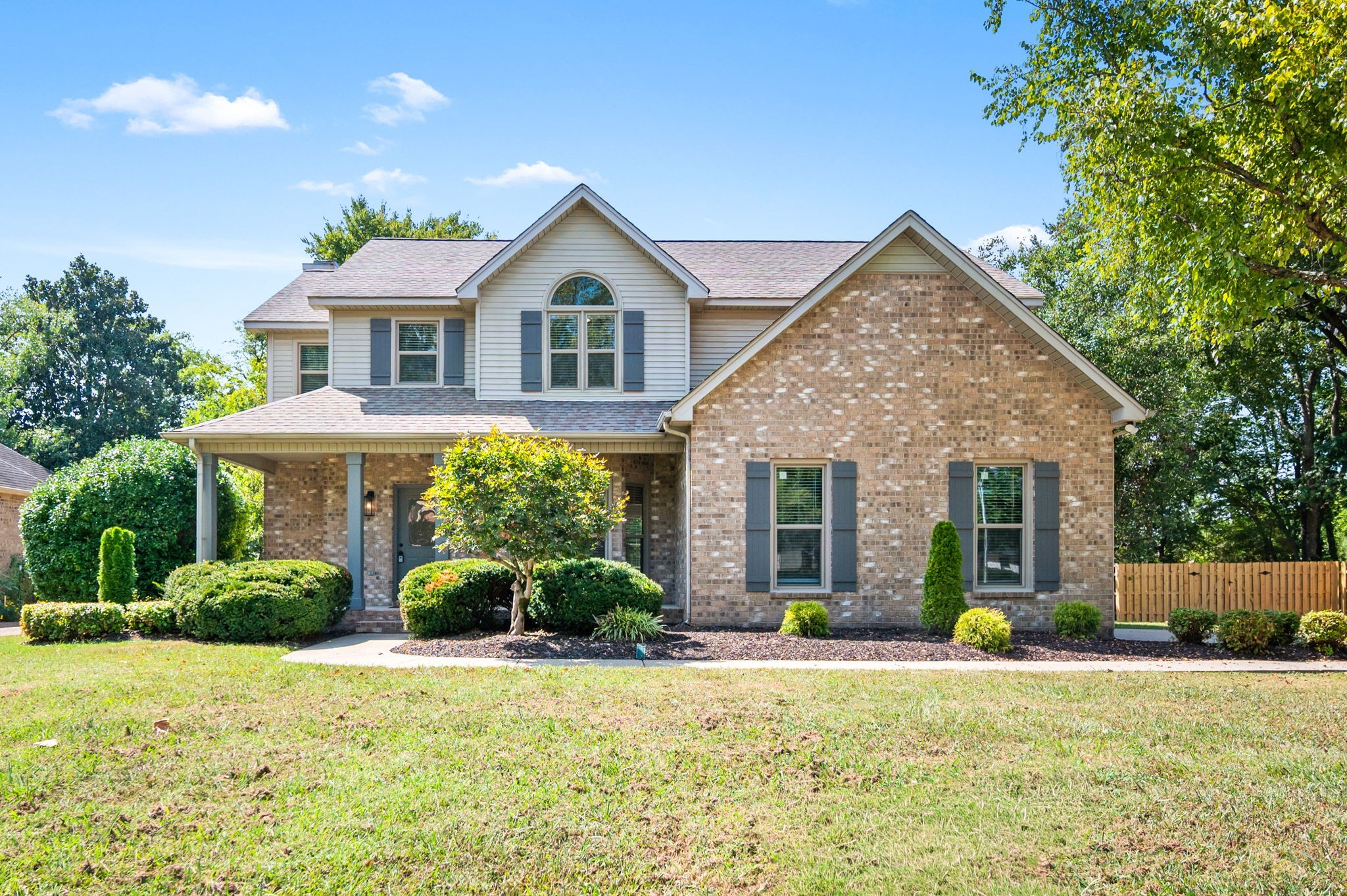 Home for sale in 2923 Regenwood Dr Murfreesboro, TN