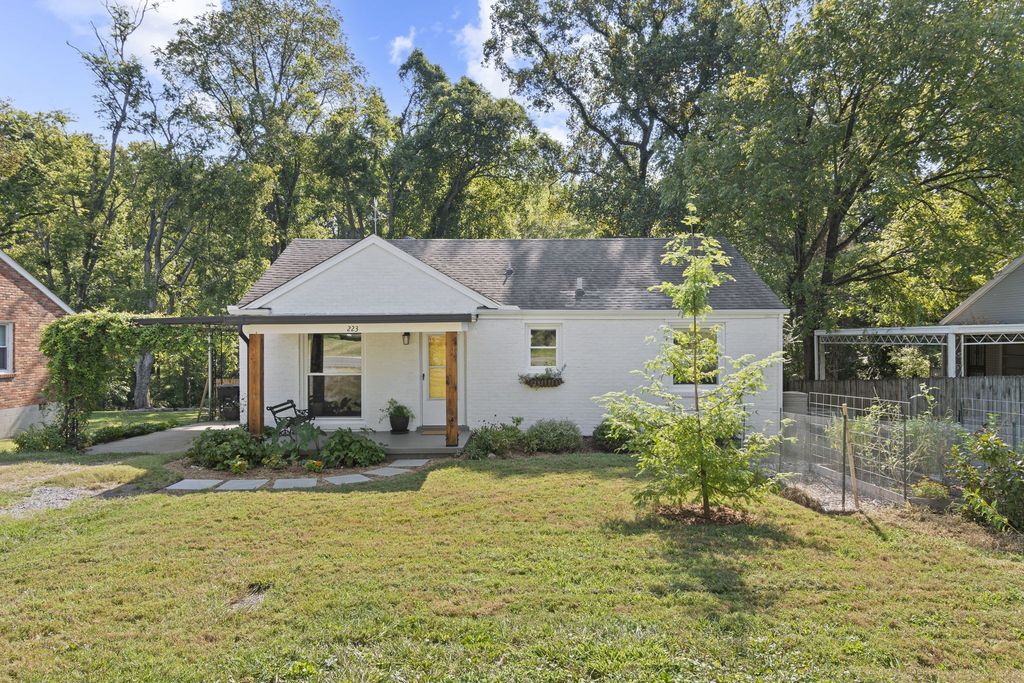 223 Graylynn Dr, Nashville