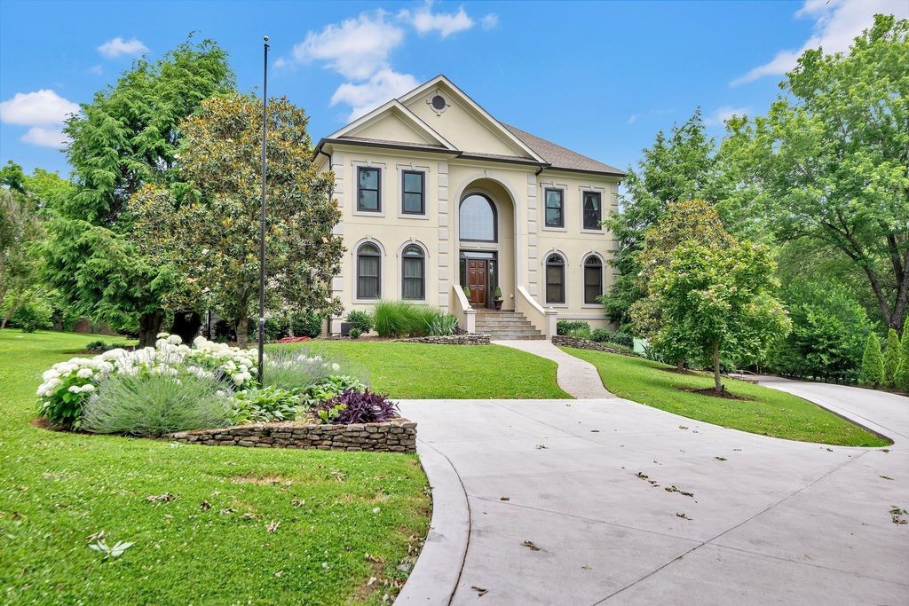 749 Adkisson Ln, Nashville