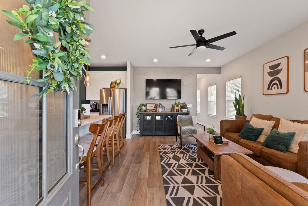1630 Espy Aly, Hermitage