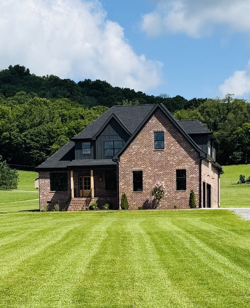 6595 Greenvale Rd, Watertown