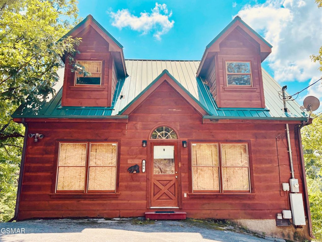 806 Ski View Lane, Sevierville
