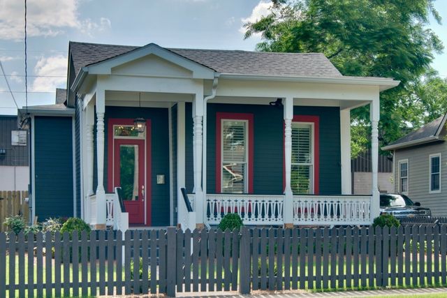 1021 2nd Ave S, Nashville
