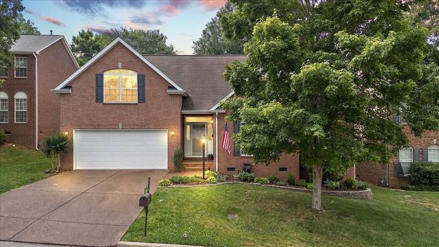 704 Sherbrooke Ct, Nashville