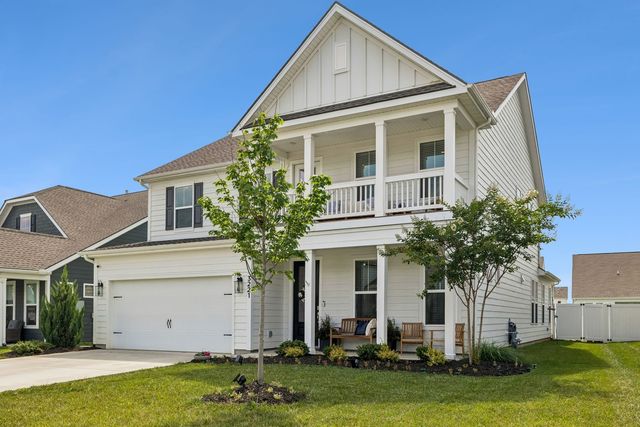 3221 Chatfield Dr, Murfreesboro