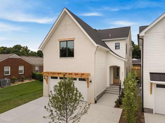 806 Newhall Dr, Nashville