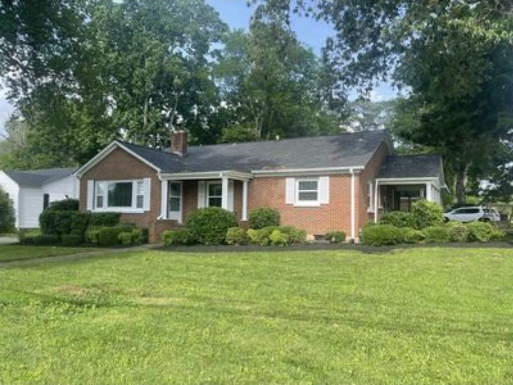 130 Lafayette Ave, Lawrenceburg