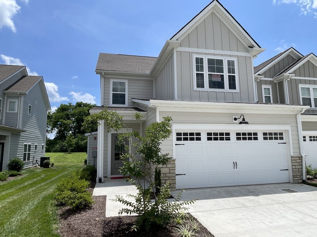 1146 June Wilde Ridge, Spring Hill
