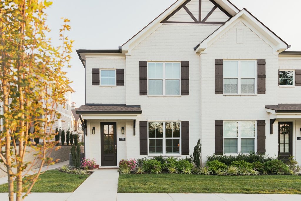 730 Old Hickory Blvd 221, Nashville