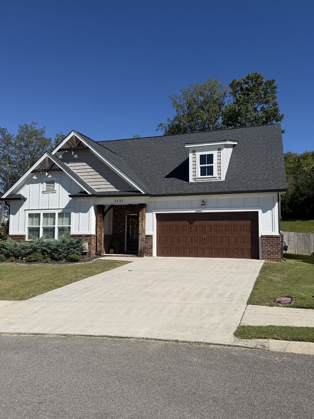 5131 Shelterwood Dr Ne, Cleveland