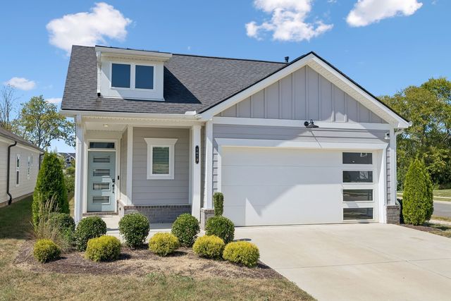 1073 Linn Cove Ct, Gallatin