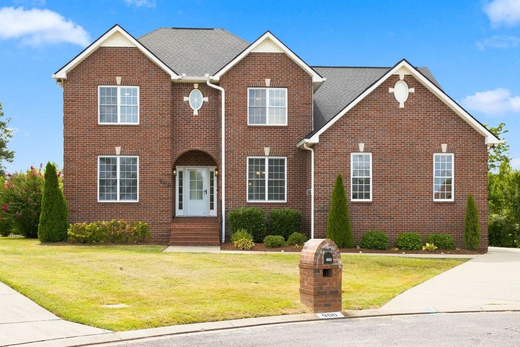 900 Shoreham St, Murfreesboro