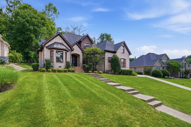 909 Gold Hill Ct, Franklin