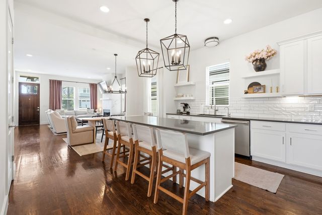 643 Vernon Ave 1, Nashville