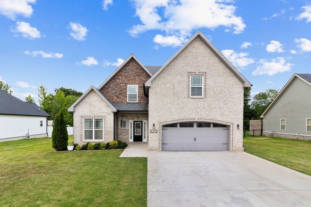 1072 Chagford Dr, Clarksville