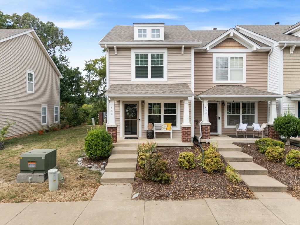 450 Flintlock Ct, Nashville