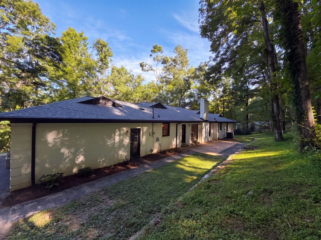 1904 Cromwell Dr, Nashville