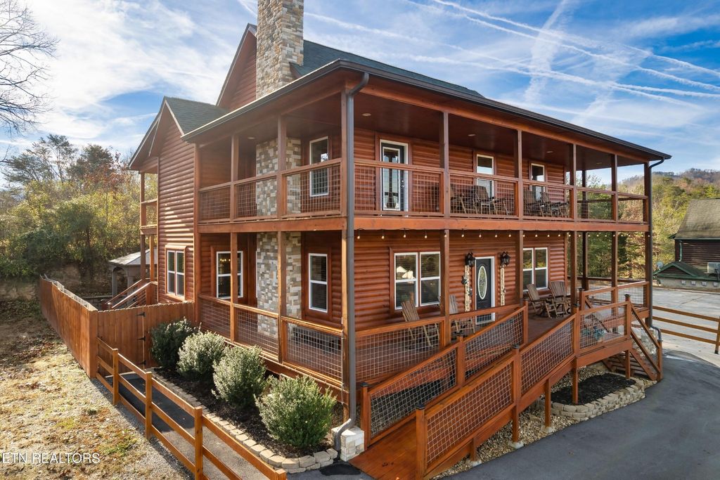 2822 Seth Rd, Pigeon Forge