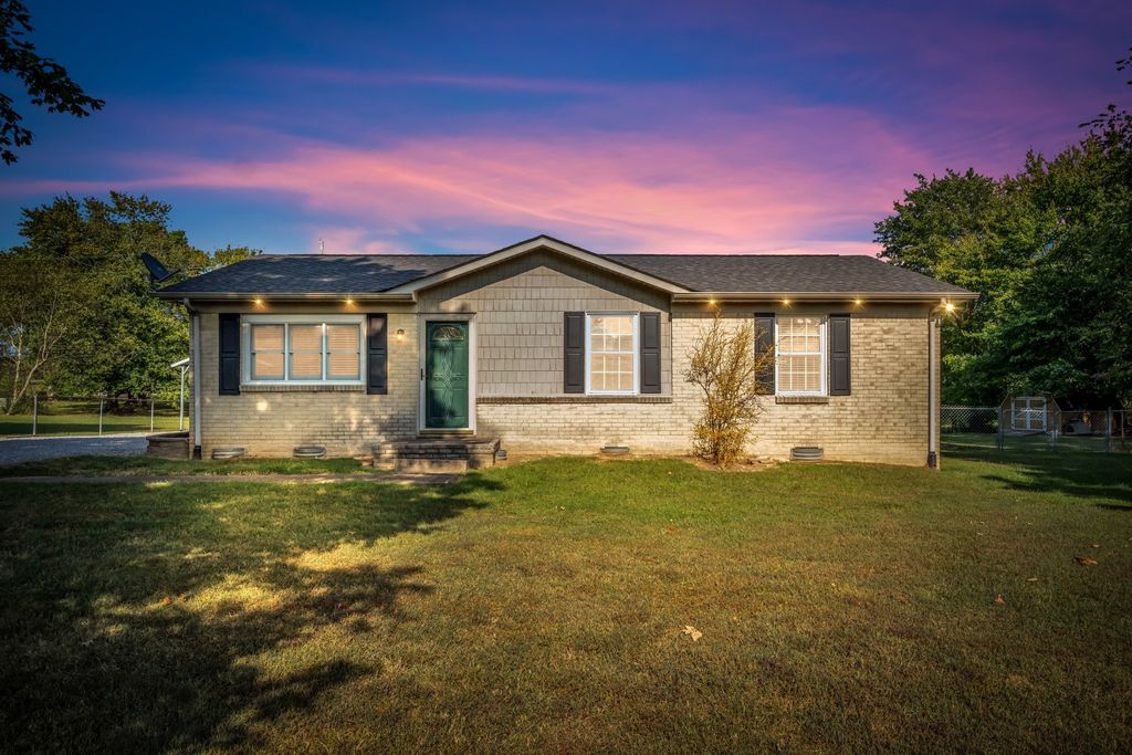 107 Reep Rd, Dickson