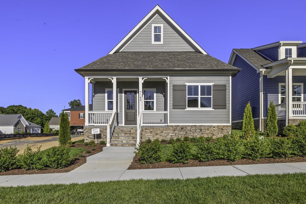7143 Frances St, Fairview