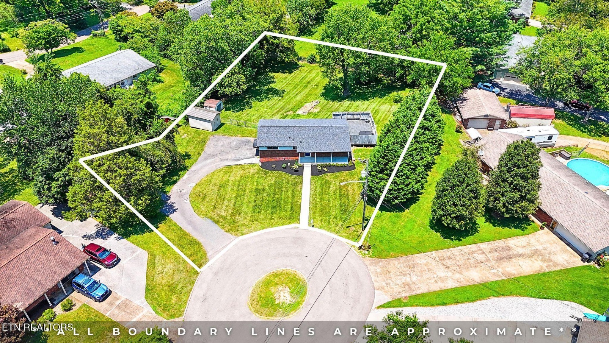 Photo for MLS 3544511 in 5501 Kenbrook Lane Knoxville, TN - 37921