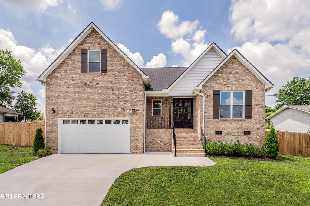 8017 Little Joe Rd, Powell